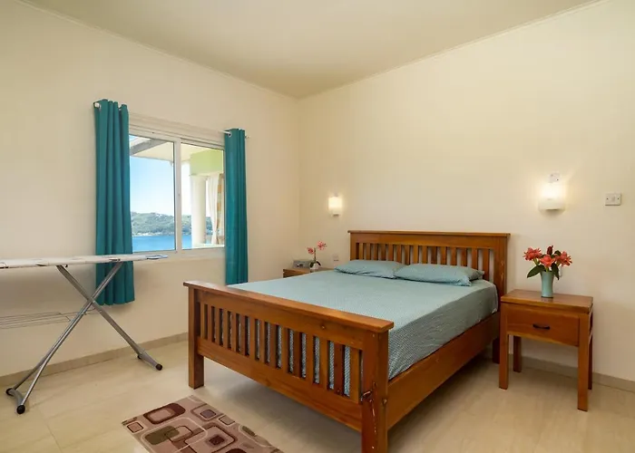 View Retreat Selfcatering Anse a La Mouche