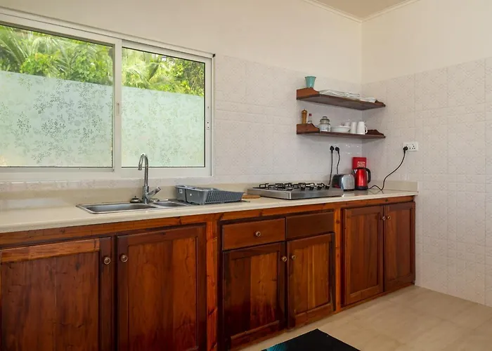 View Retreat Selfcatering Anse a La Mouche